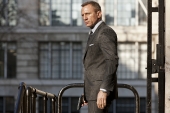 DANIEL CRAIG (James Bond) in Sony Pictures\' SKYFALL. © 2012 Sony Pictures Releasing GmbH